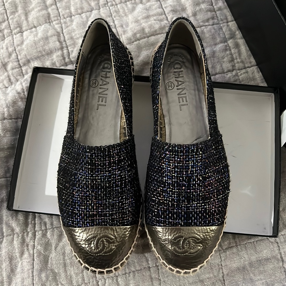 Chanel authentic Tweed espadrilles multi color